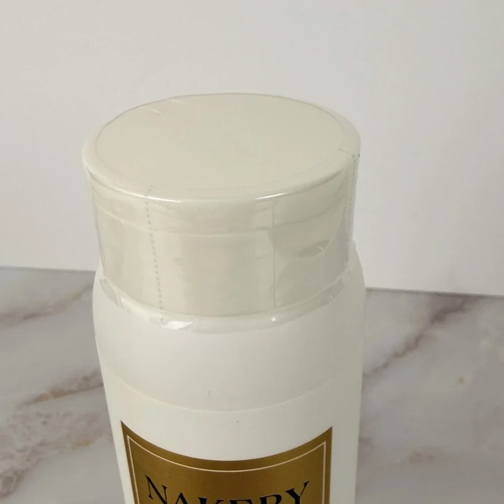 Nakery Beauty All Over Magic Dust Powder Cooling Moisture‎ Absorbing 4 oz Sealed